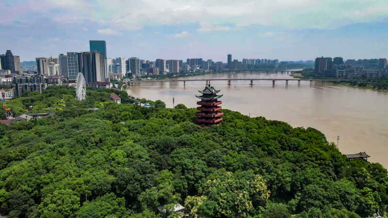 湖南株洲神龙塔