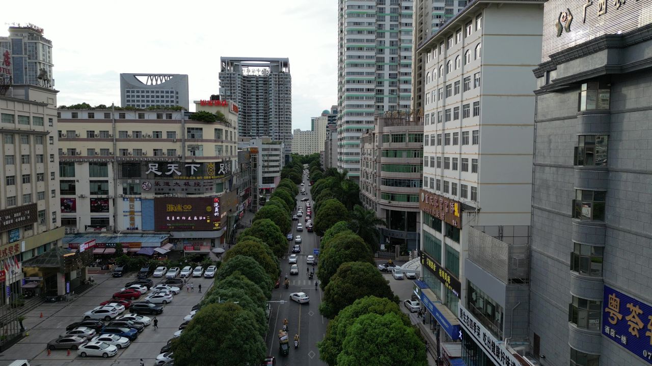 南宁航拍丨桂春路浅飞