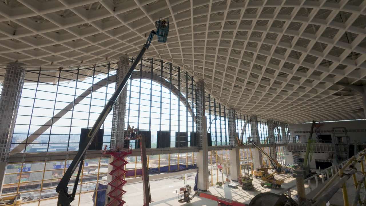 4k高铁站建设  交通基础设施施工
