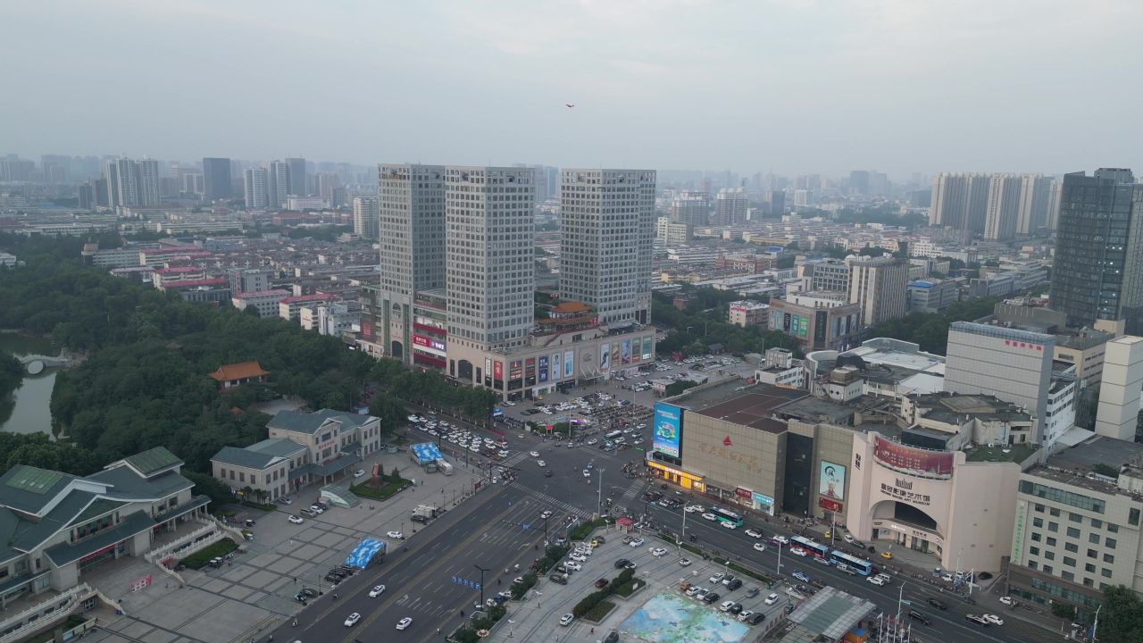  航拍山东济宁运河城商业摩尔