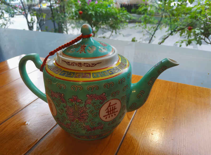 餐馆茶壶2