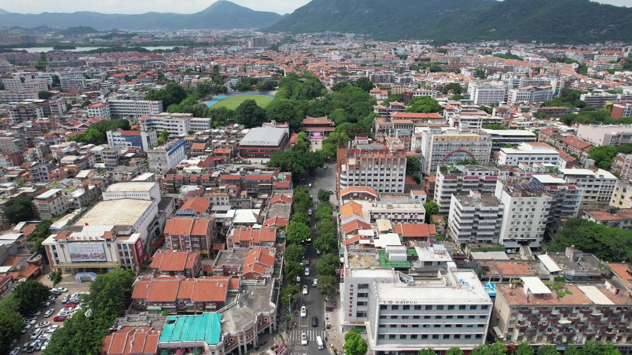 福建泉州古西街钟楼开元寺航拍