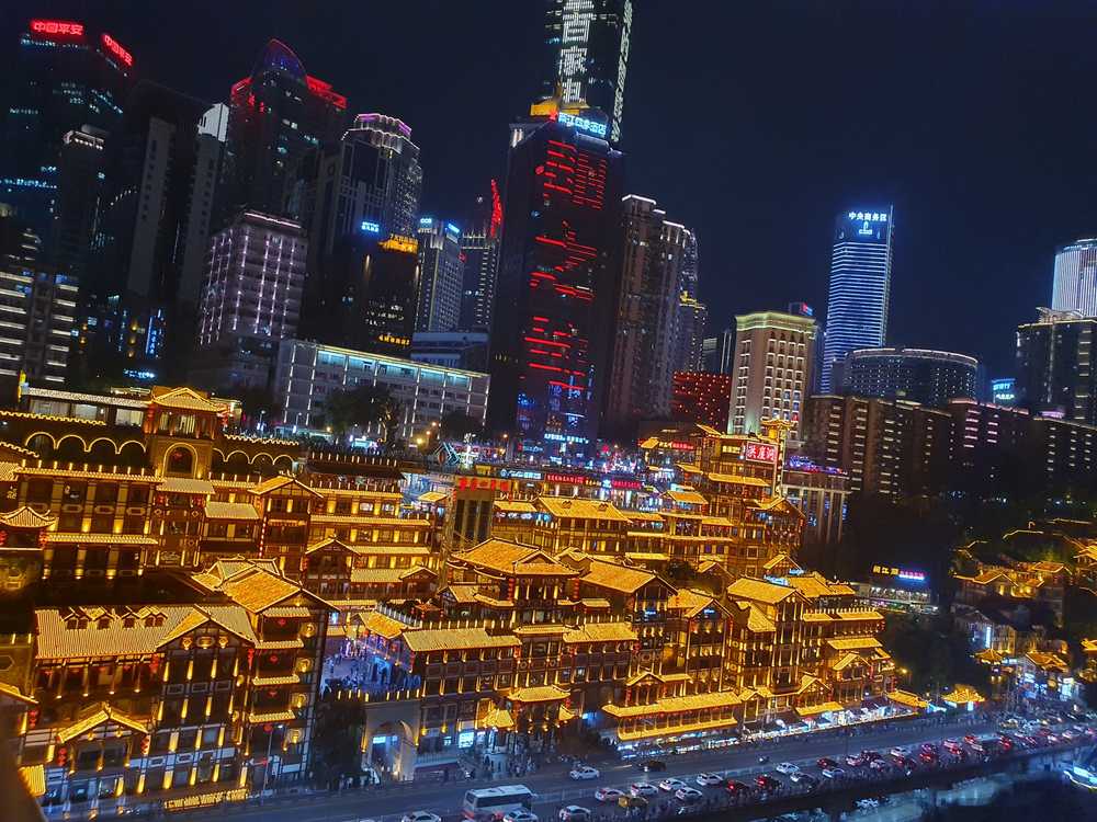 重庆；洪崖洞