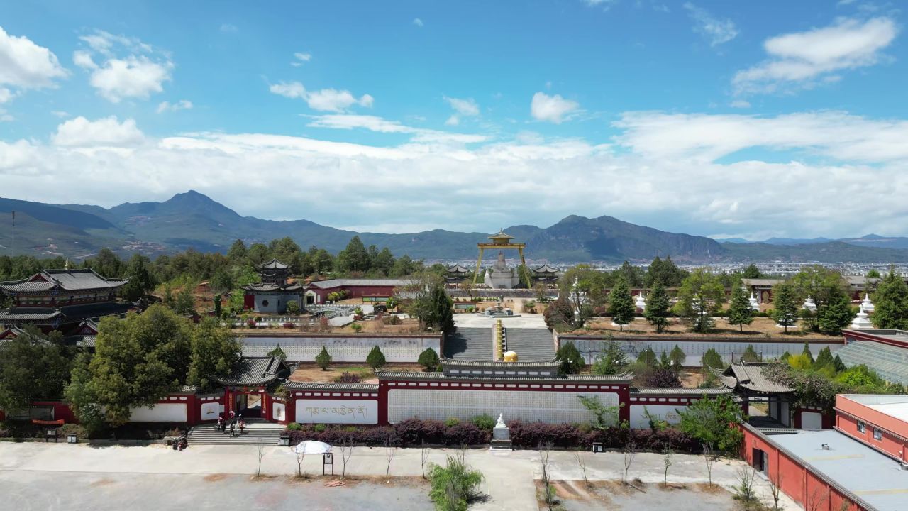 航拍云南丽江金塔景区4A景区