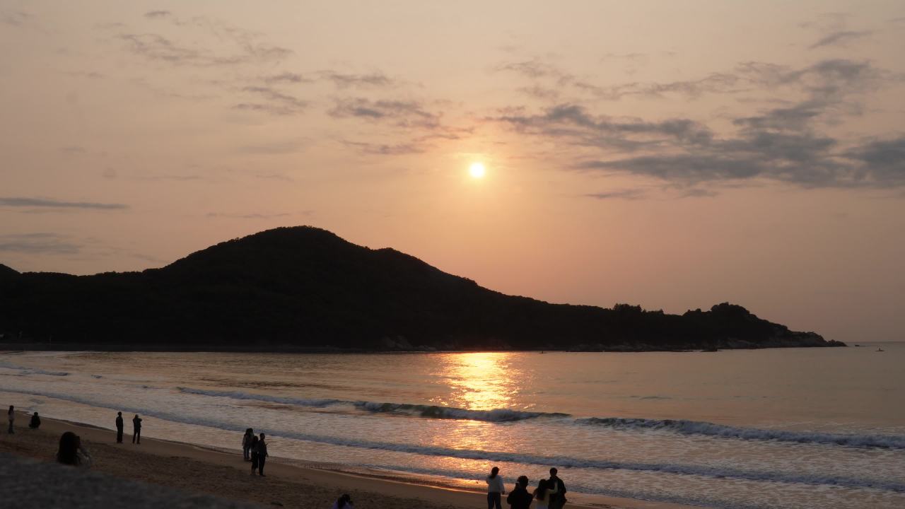 海边日落