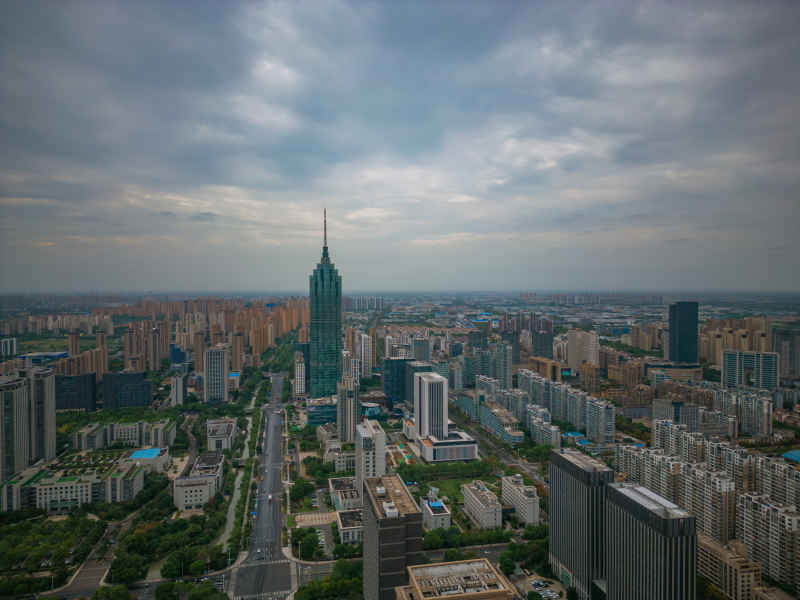 江苏省常州市城市天际线传媒大厦航拍