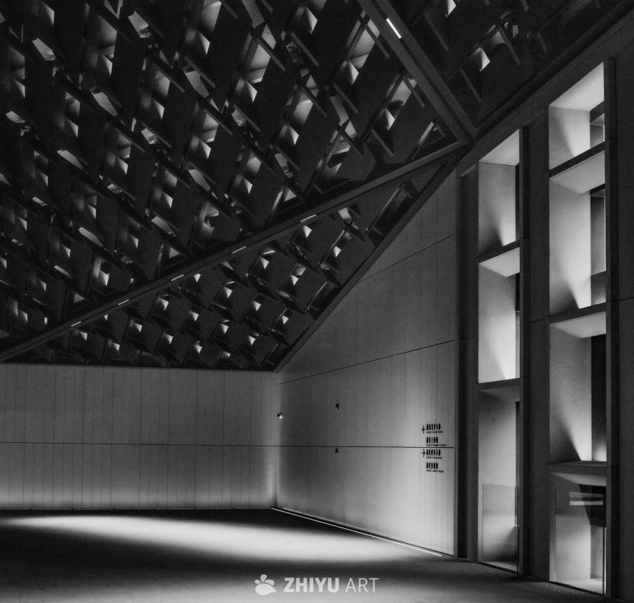 几何光影的现代建筑