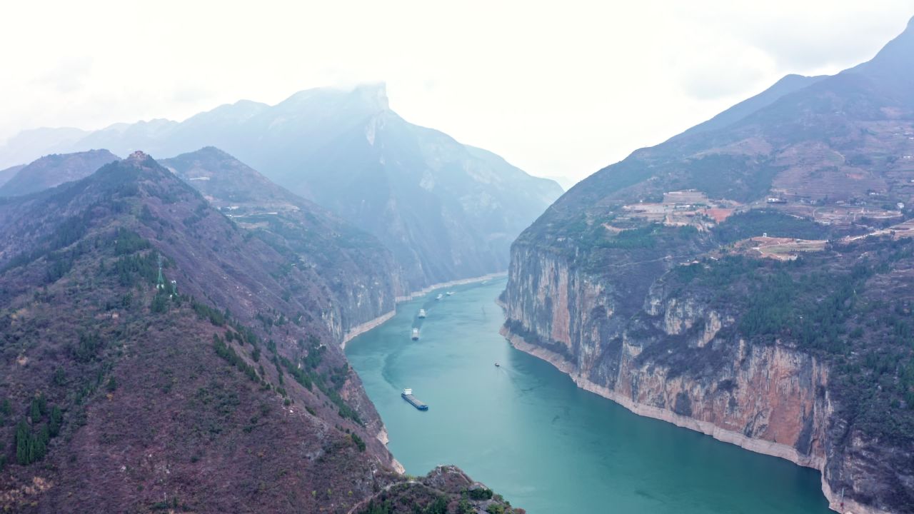 重庆市奉节县瞿塘峡夔门白帝城实拍航拍视频