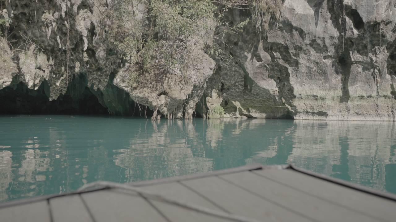 溶洞天窗 12