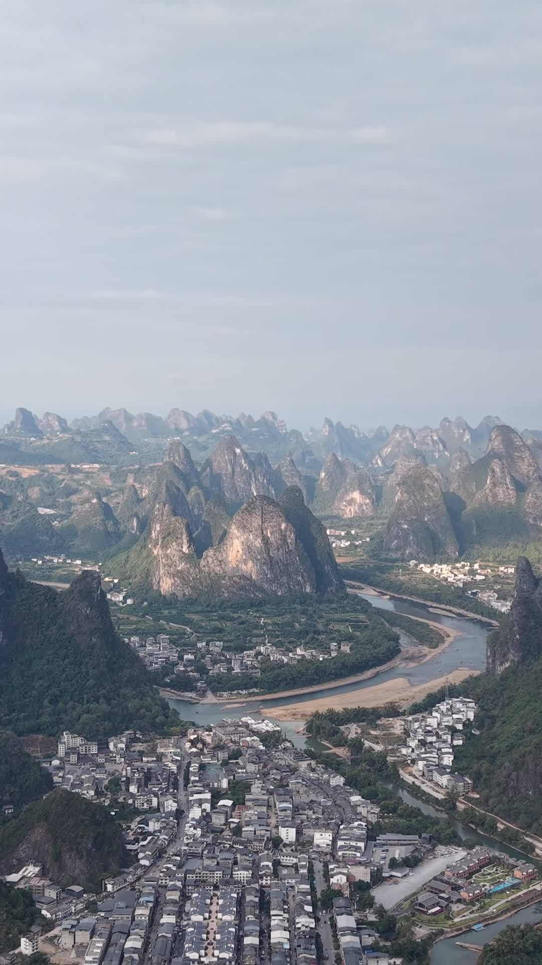 桂林山水小镇