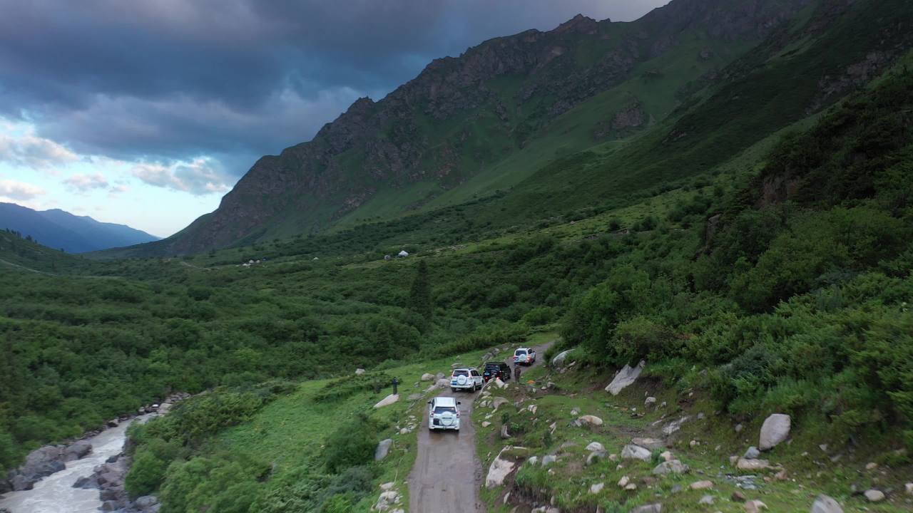 山间越野之旅