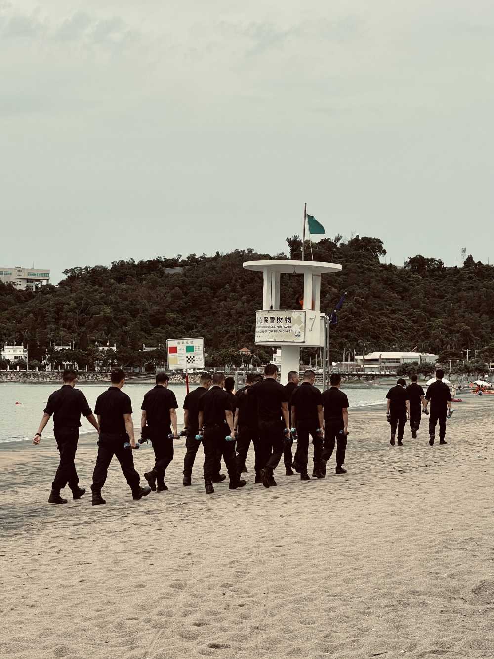 澳门黑沙海滩训练