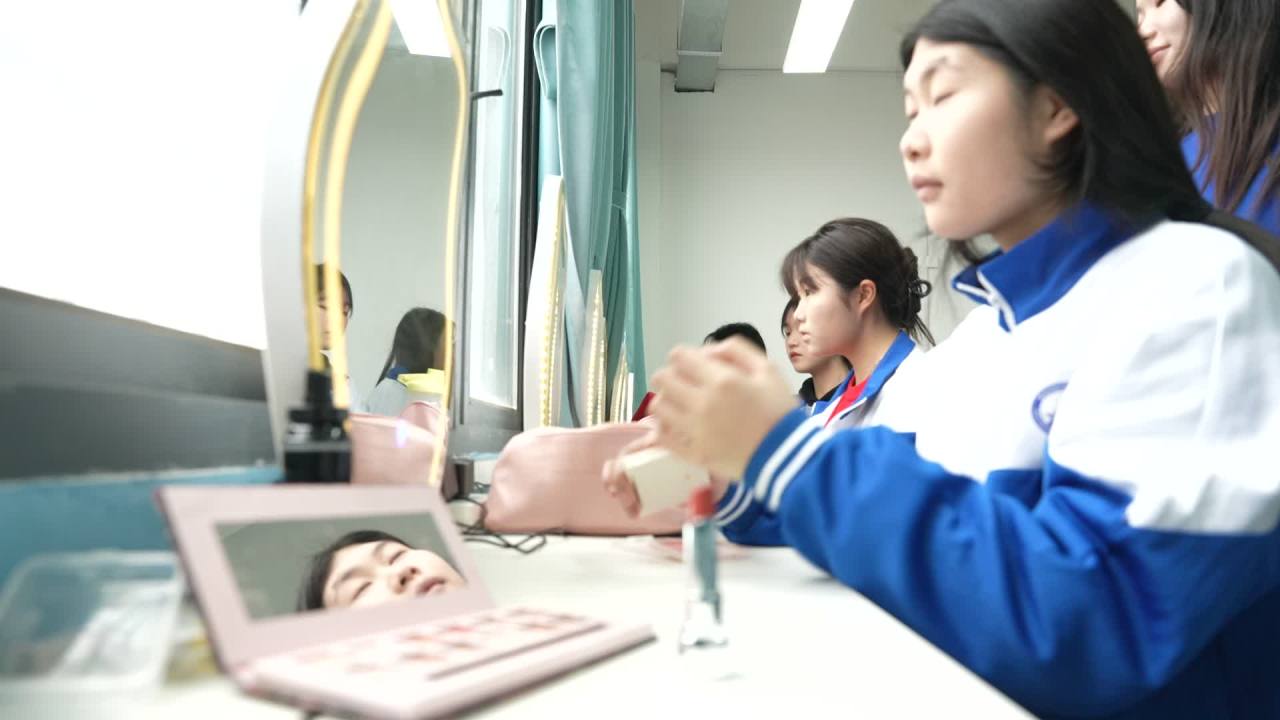 学校 6