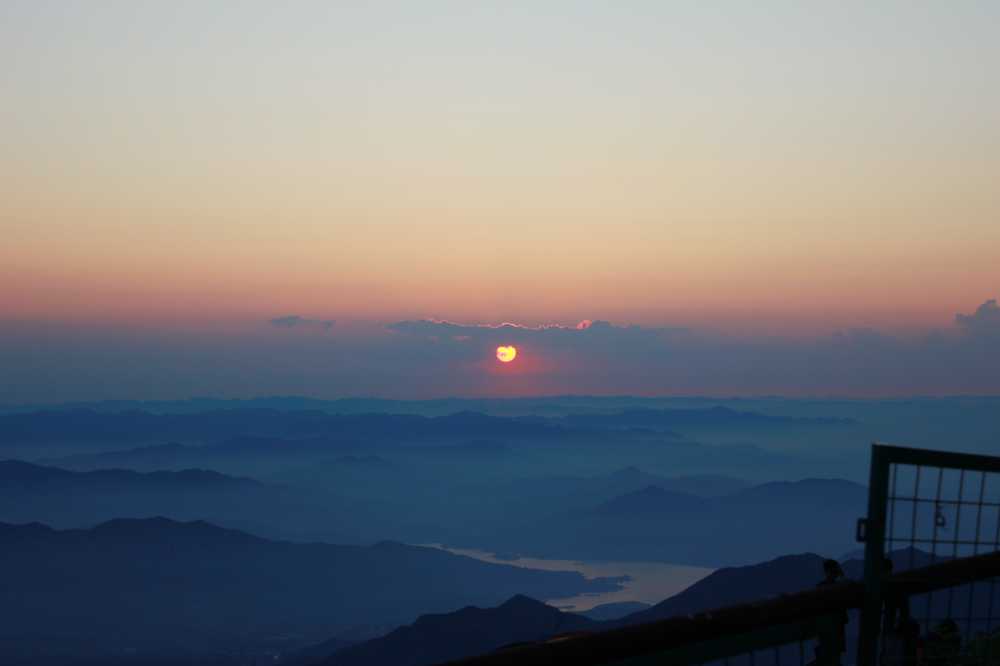 泰山日出