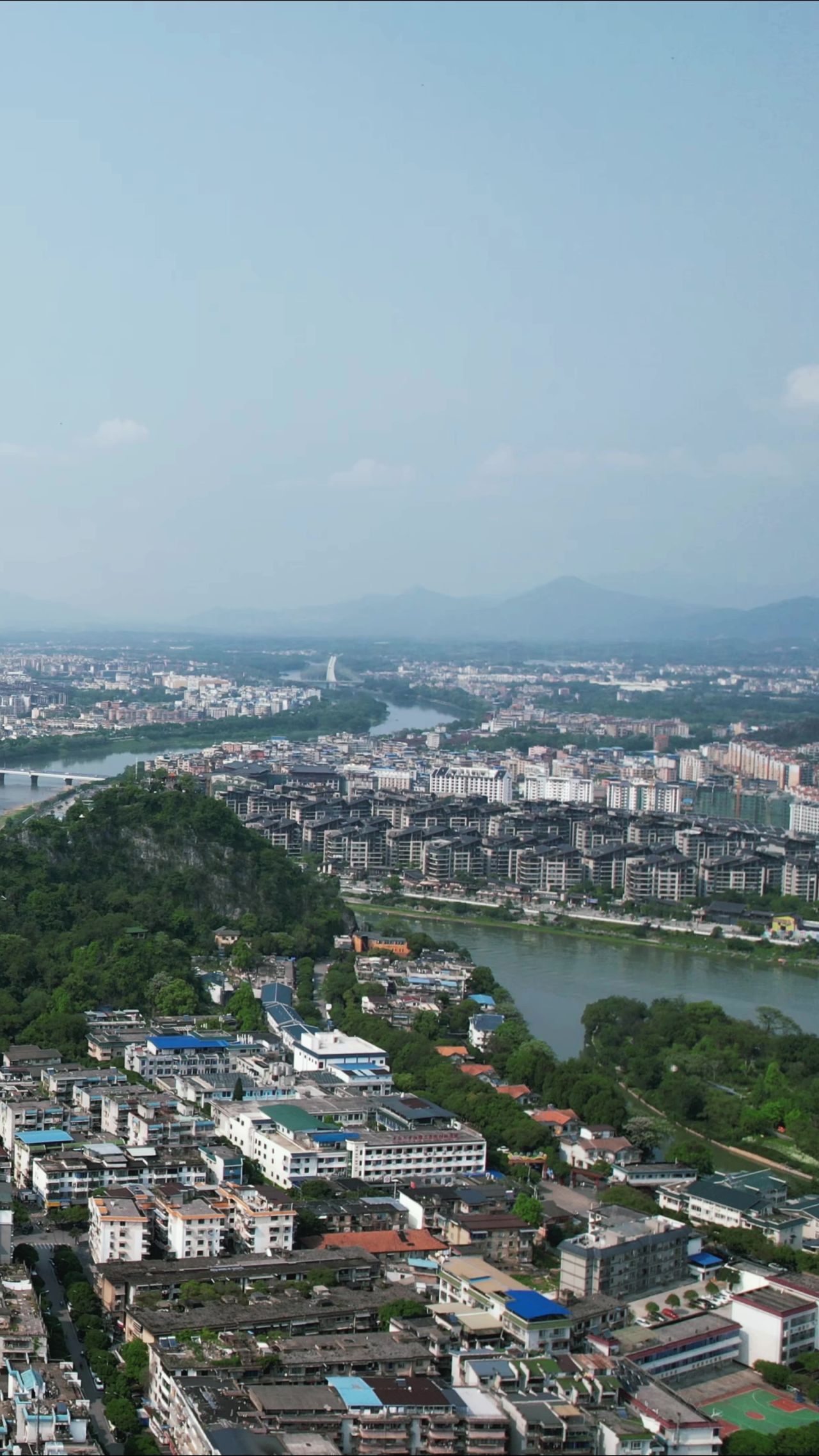 桂林城市风光竖屏航拍