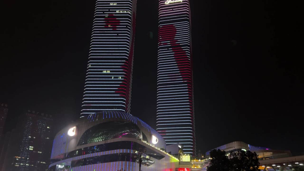海豚眨眼，贵阳海豚广场