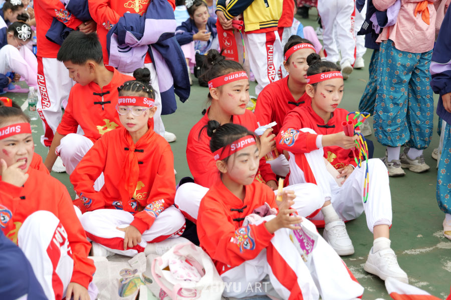 中小学生体育活动展示 173
