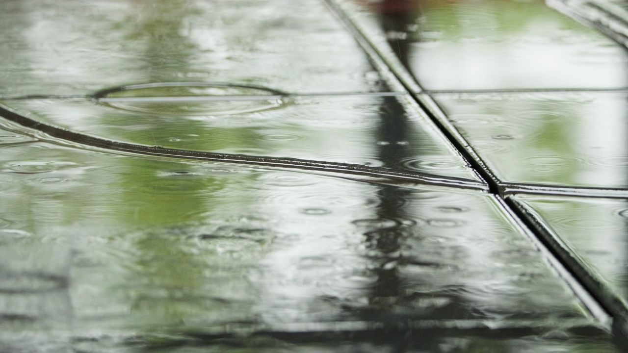 清明下雨阴天4K实拍空镜