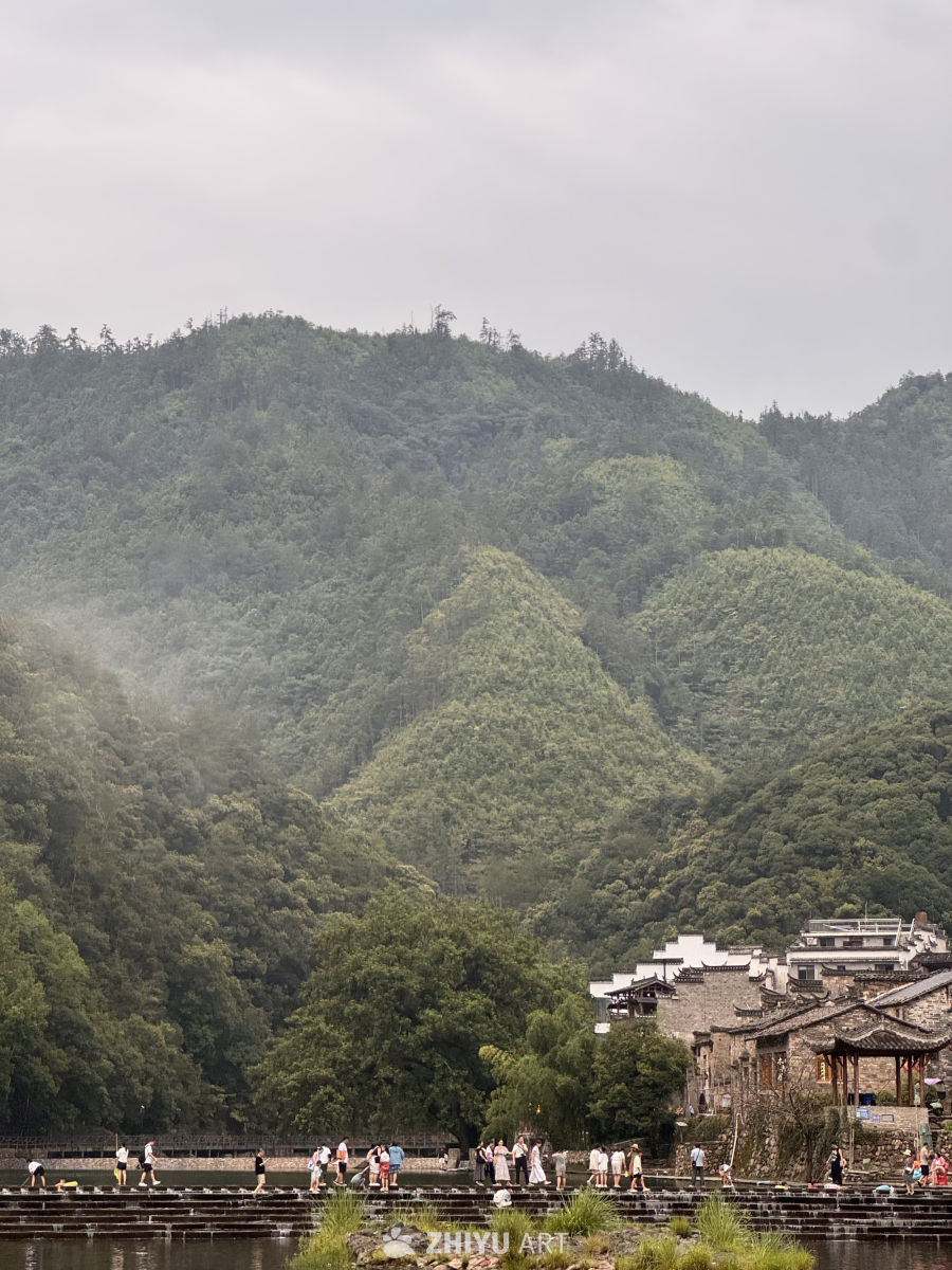 在皖南在太行山在云南不同的山