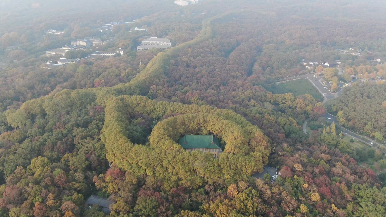 航拍南京中山陵美龄宫5A景区