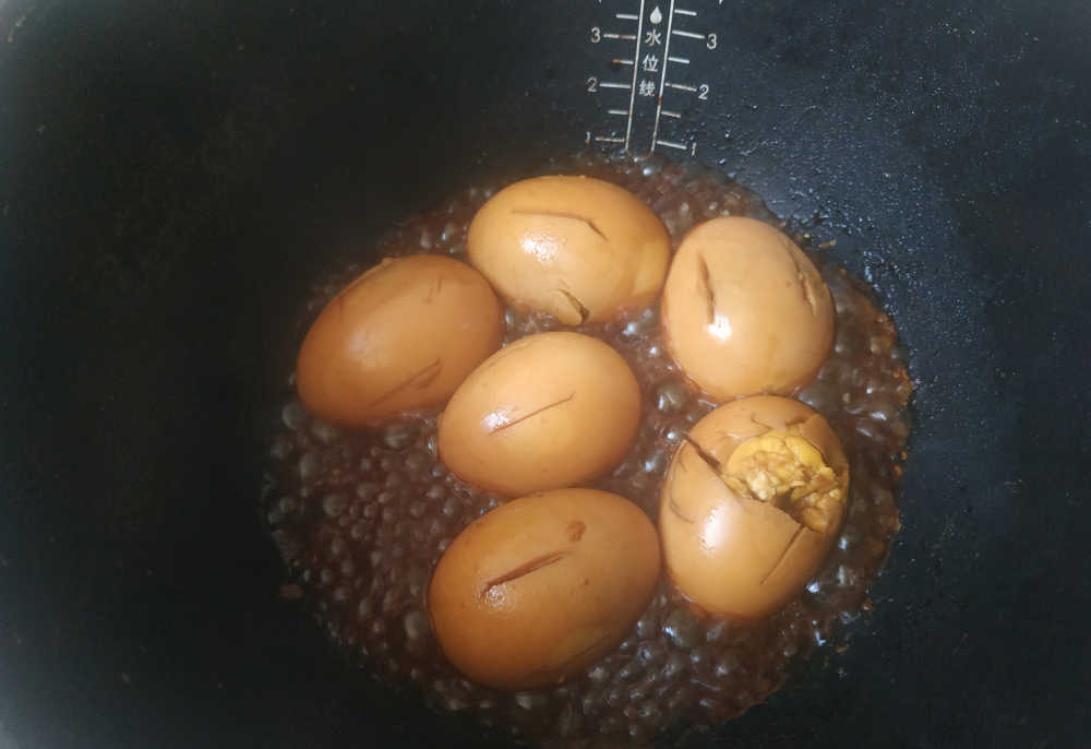 煮酱油蛋2