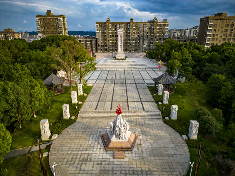 江西瑞昌英雄纪念碑航拍摄影图