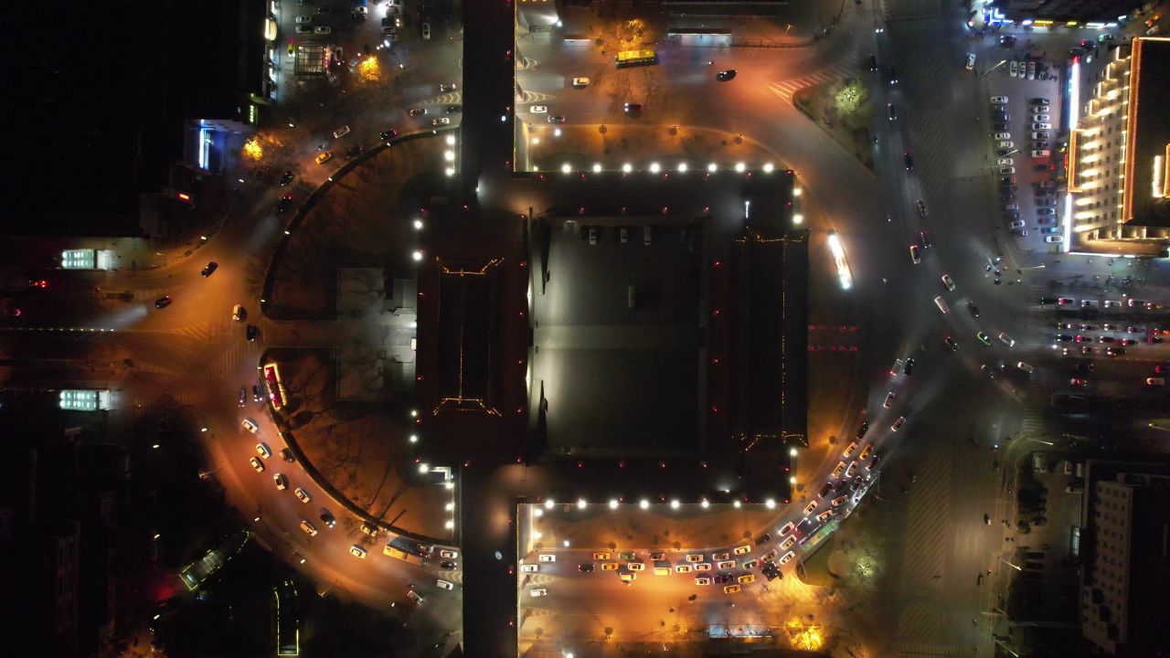 西安古城墙长乐门夜景灯光航拍 