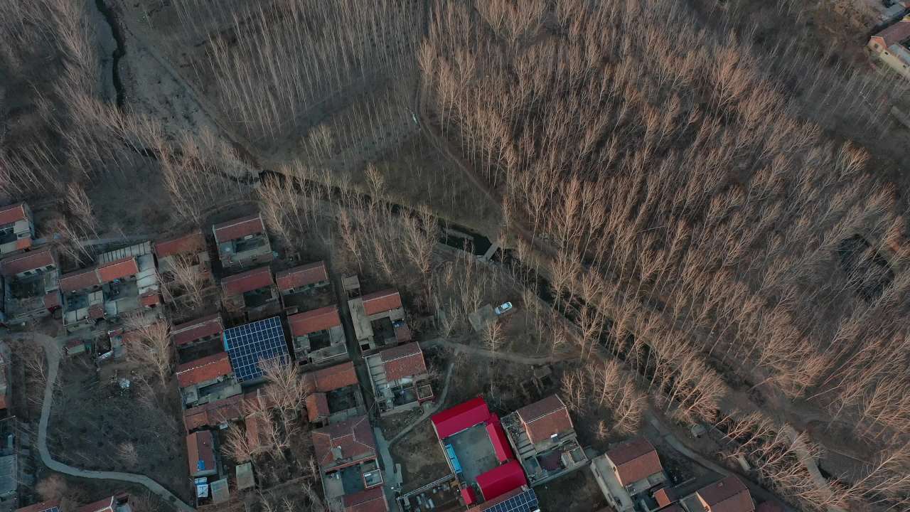 航拍冬天的山东淄博乡村 6