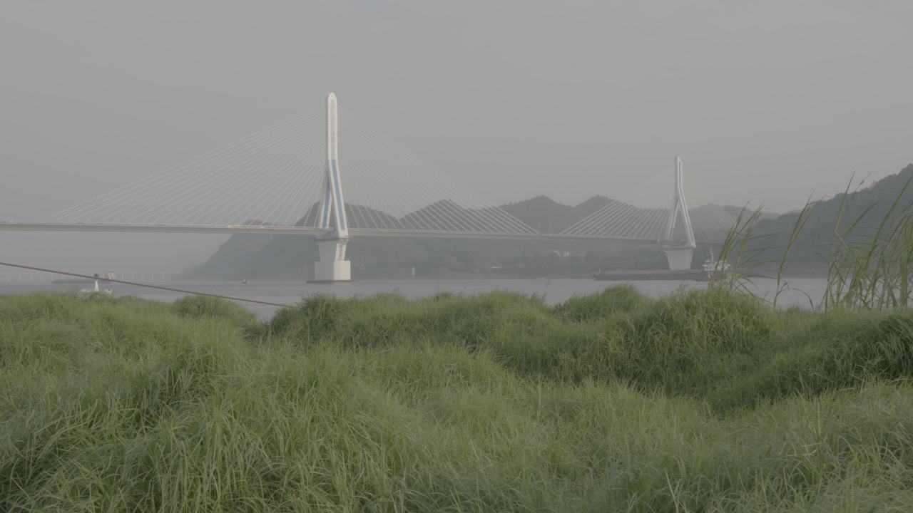 宜昌江边 51