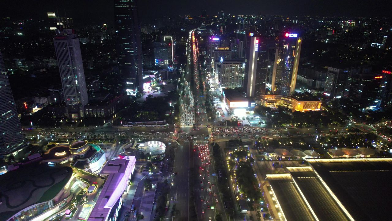东莞大道城市夜景拥堵交通车辆行驶航拍 