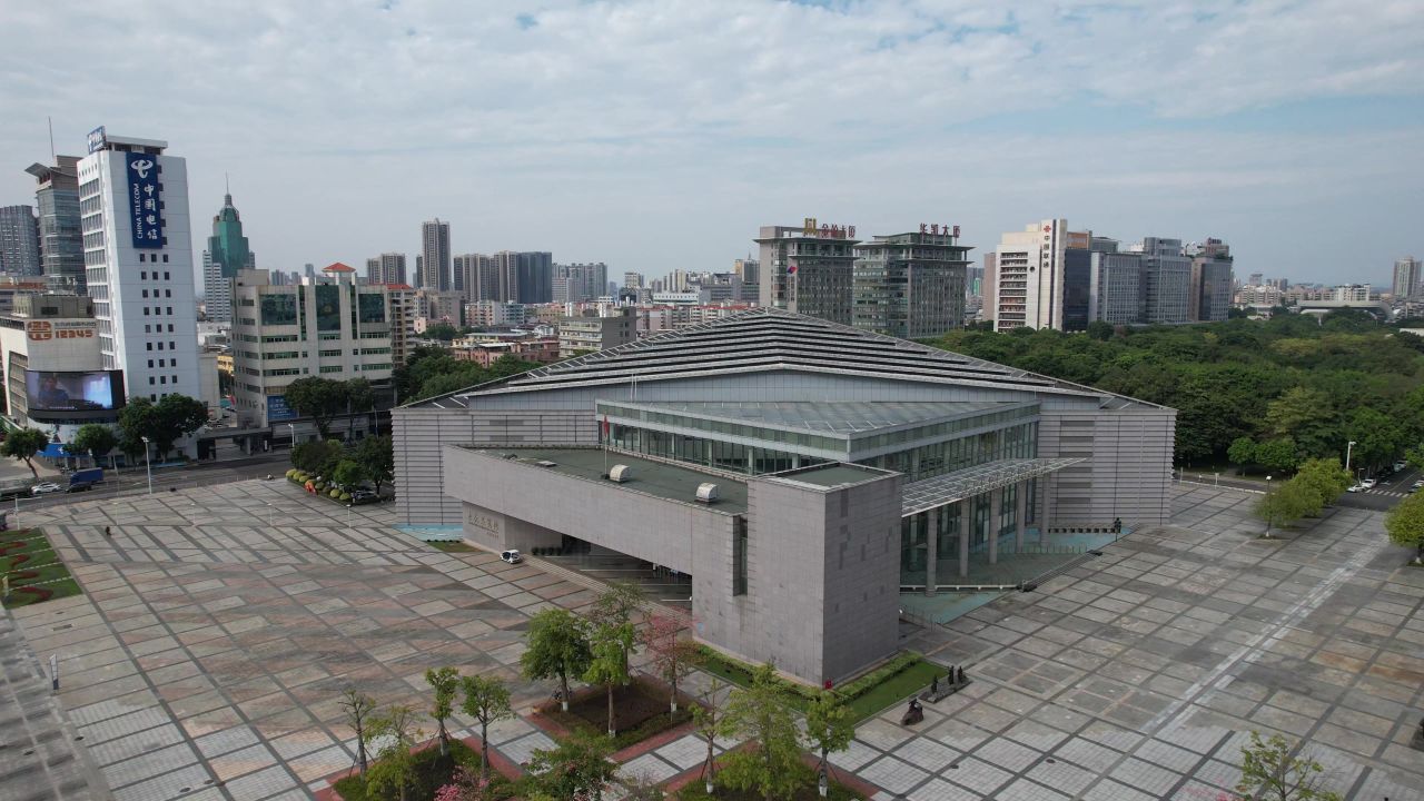 广东东莞城市规划馆航拍