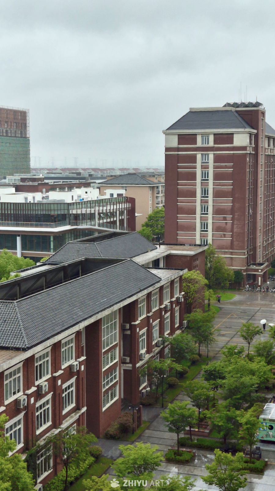雨后的校园