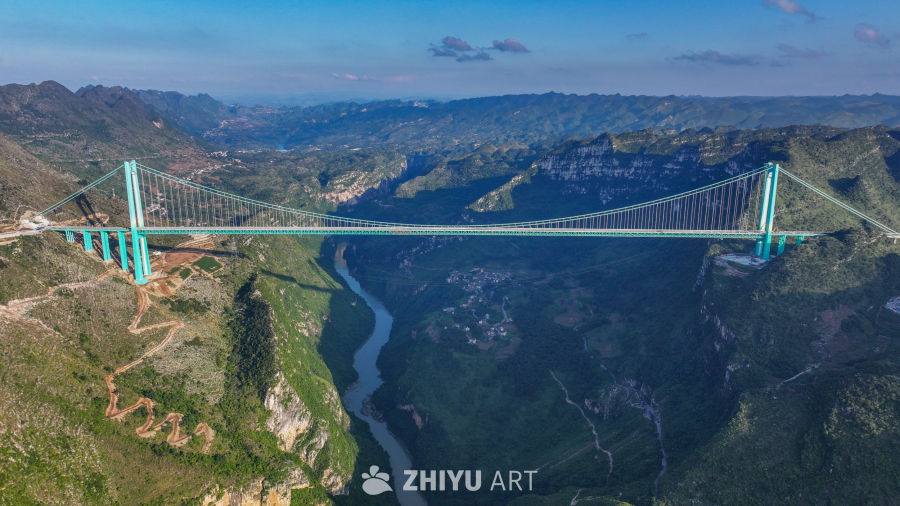 航拍贵州花江峡谷大桥  贵州桥梁 8