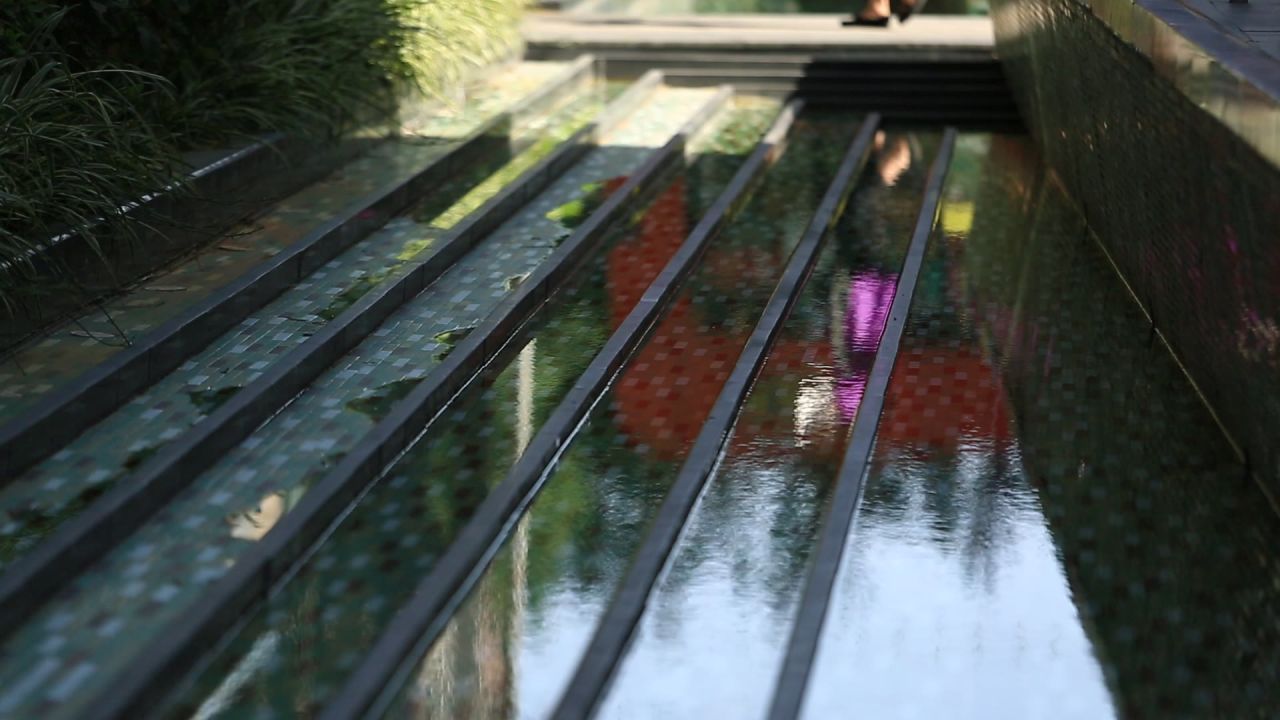 装置水潭景观步行街