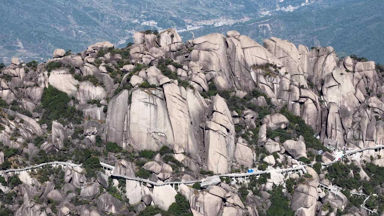 岩峰步道之旅