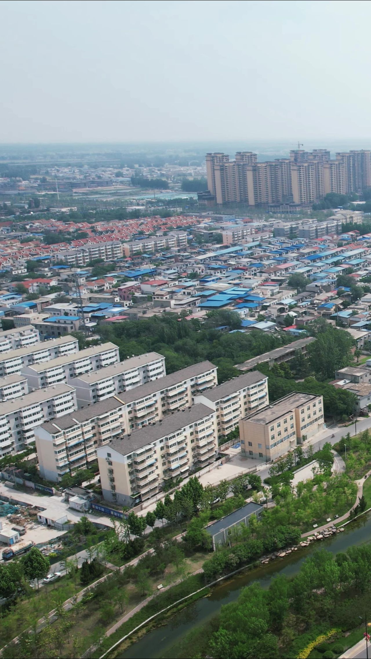 河南开封城市风光竖屏航拍 