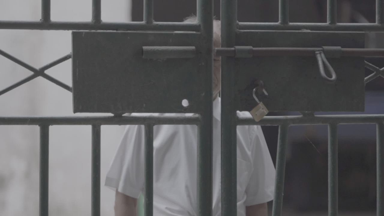 学校 24