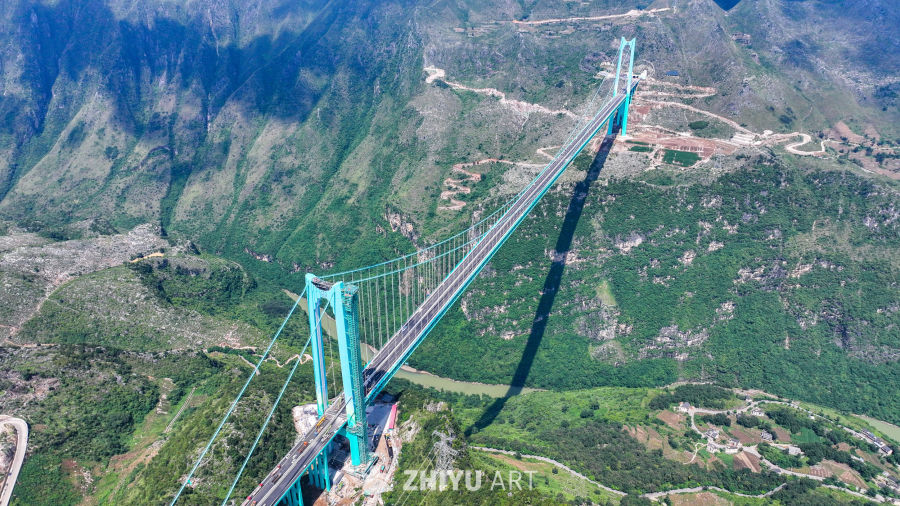 航拍贵州花江峡谷大桥  贵州桥梁 13