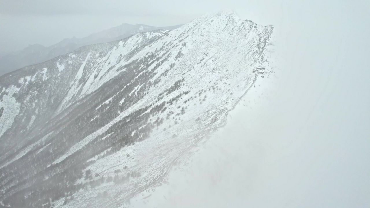 太白山云海雪景航拍