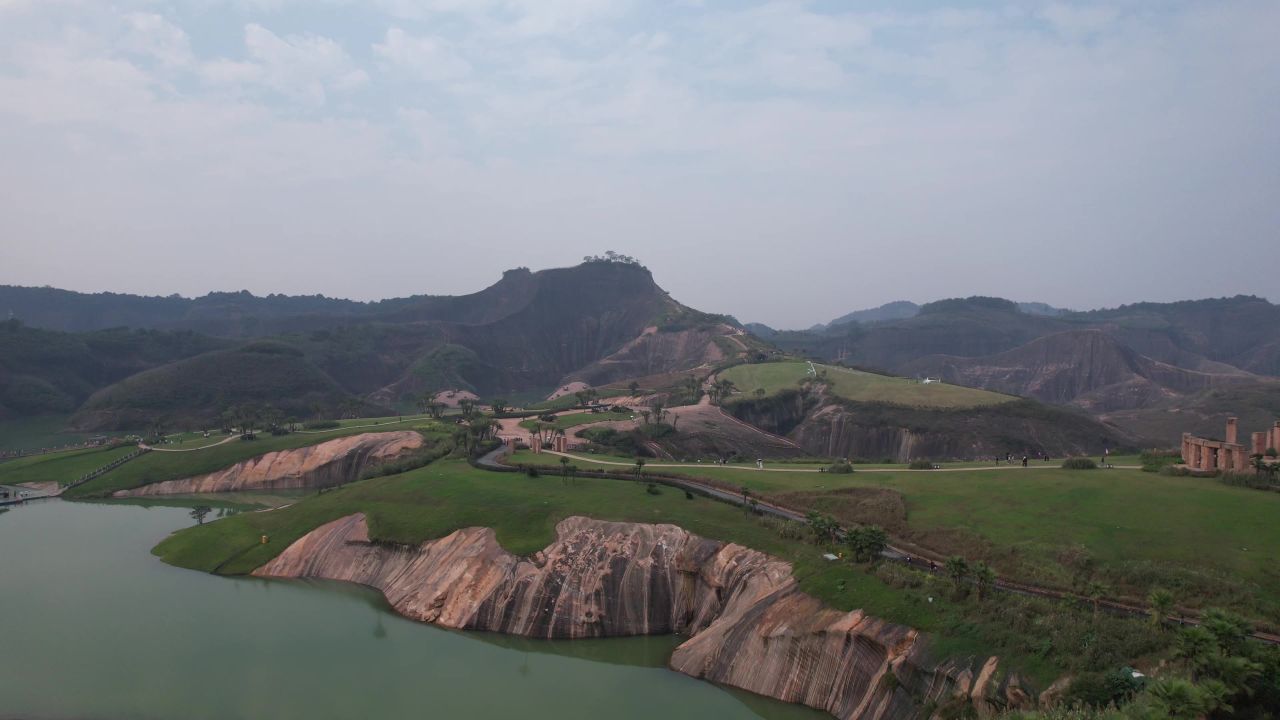 湖南郴州高倚岭风景区丹霞地貌航拍 