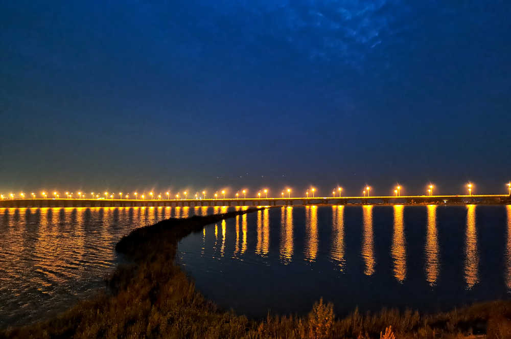 夜桥