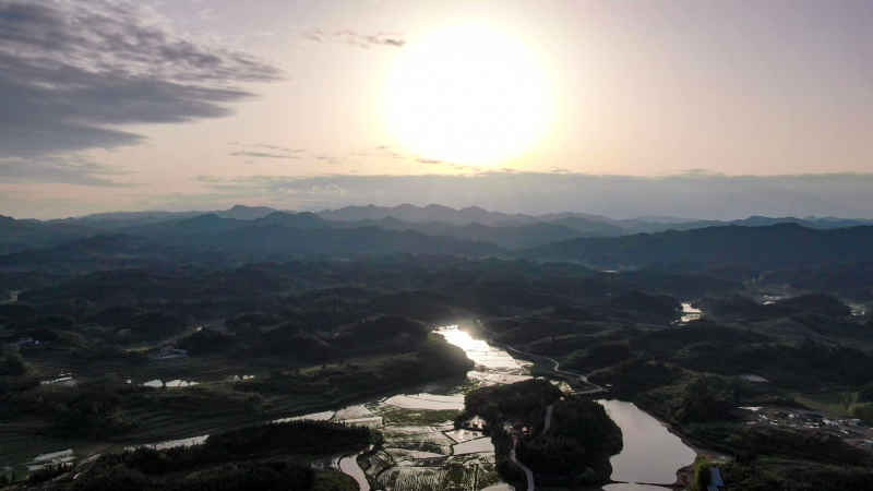 山川日落晚霞农田