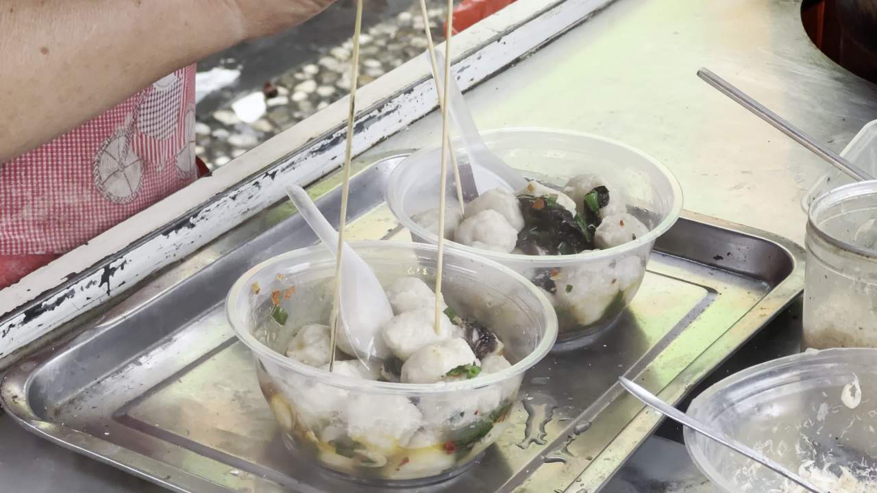 街头小吃的美味时光