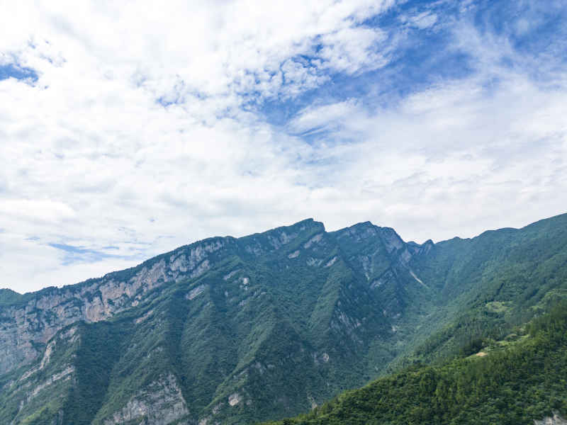 蓝天白云天空