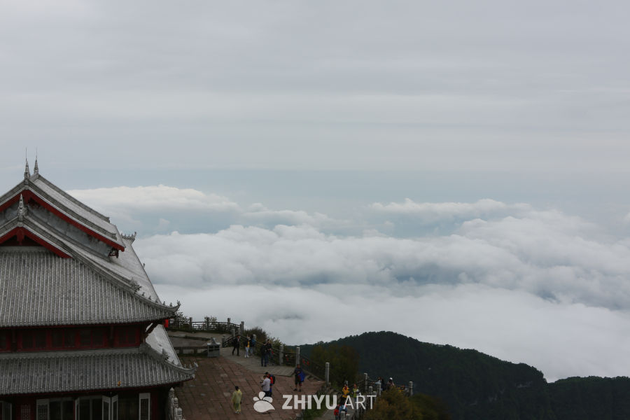 云海之巅的寺庙
