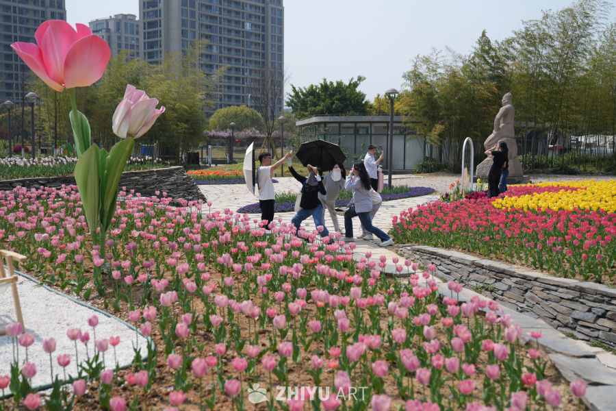 城市花园的春日时光