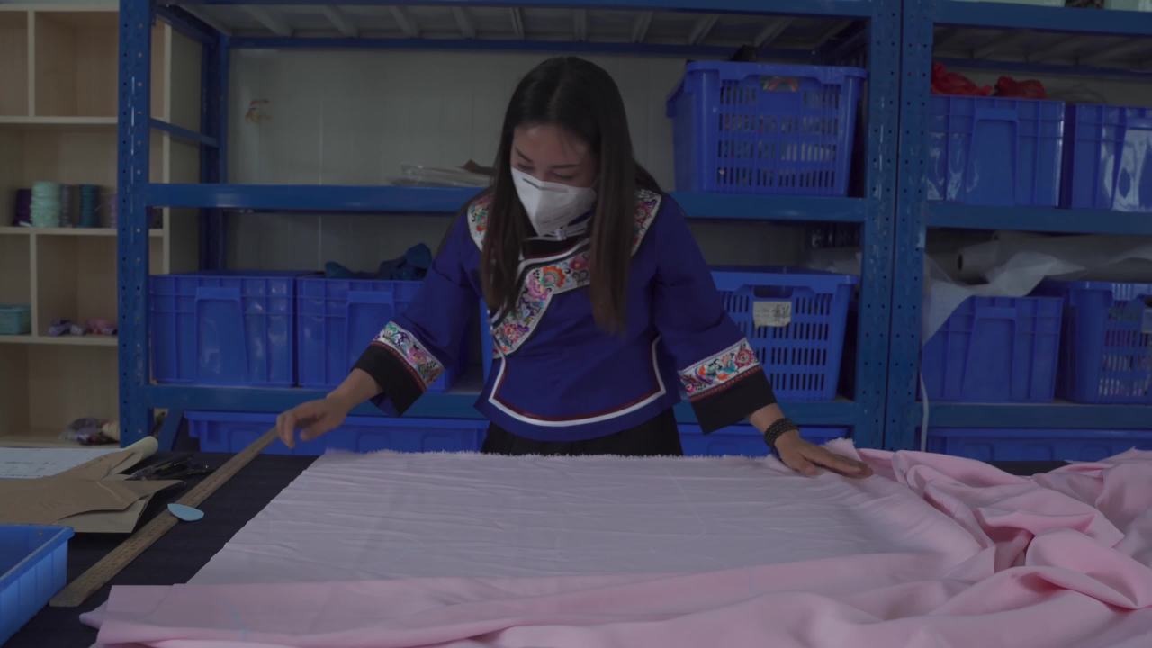 口罩下的裁缝世界