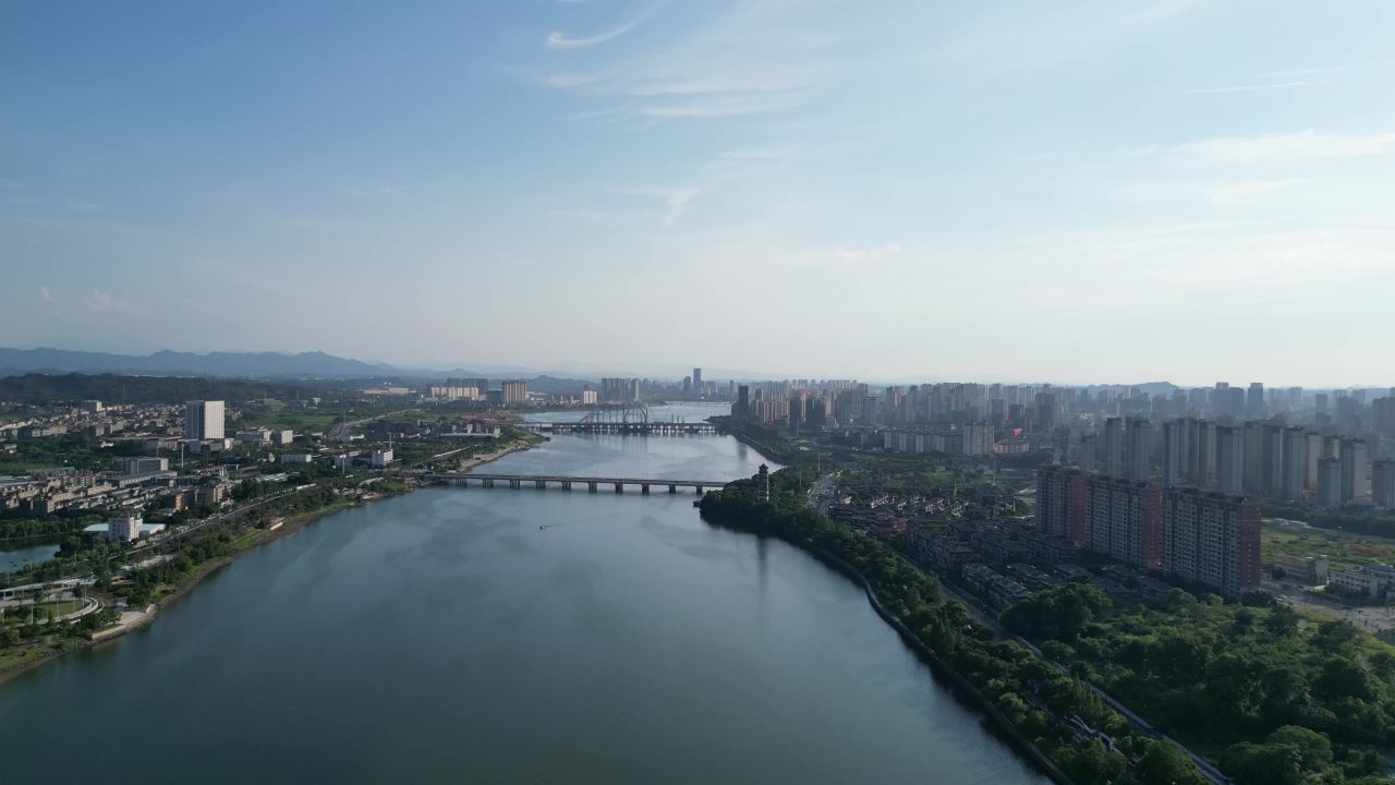 航拍江西上饶信江