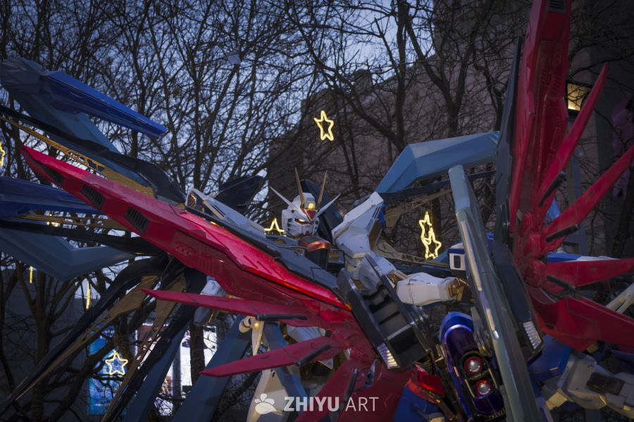 我将以高达形态出击!