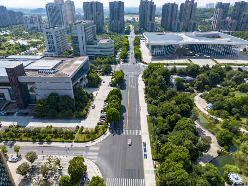 江西吉安城市风光航拍图 